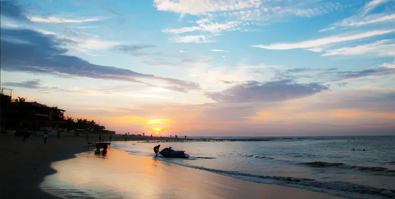 Mancora beach in Peru - Koa Expeditions