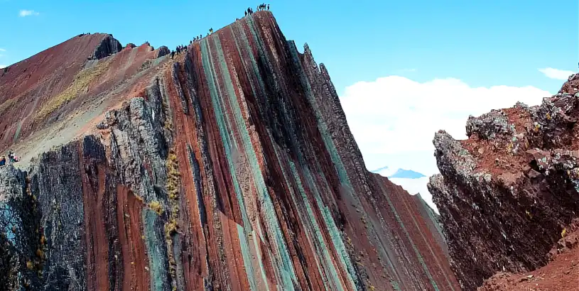 Pallay Poncho Sharp Rainbow Mountain Peru